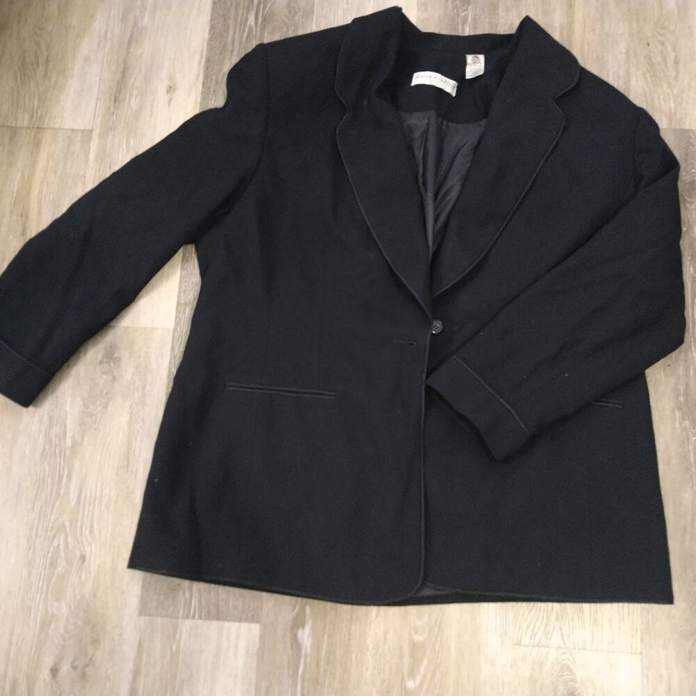 Amanda Smith Navy Wool Blazer 18W